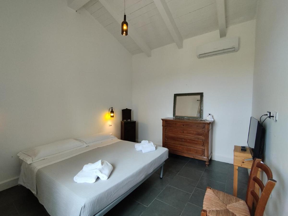 Suite Rooms In Tenuta Asinara Vineyard Sorso Exterior photo